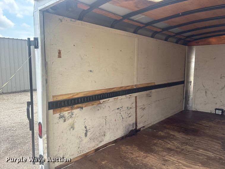 image for item EG9147 2001 TNT enclosed cargo trailer