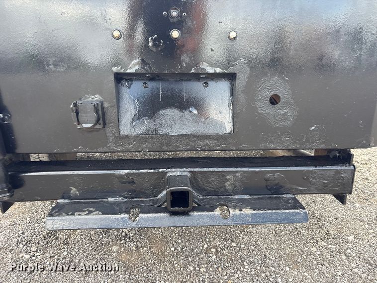 image for item EG9181 2021 Chevrolet Silverado 2500HD flatbed pickup truck