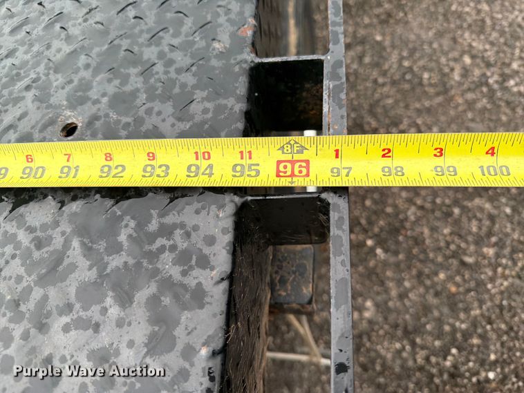 image for item EG9240 2022 Ford F550 Super Duty Crew Cab flatbed truck