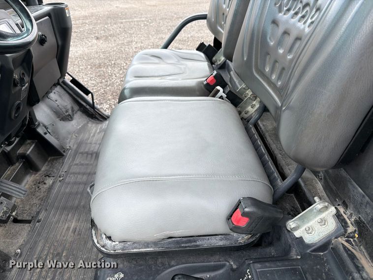 image for item EG9247 2014 Kubota RTV-X900 utility vehicle