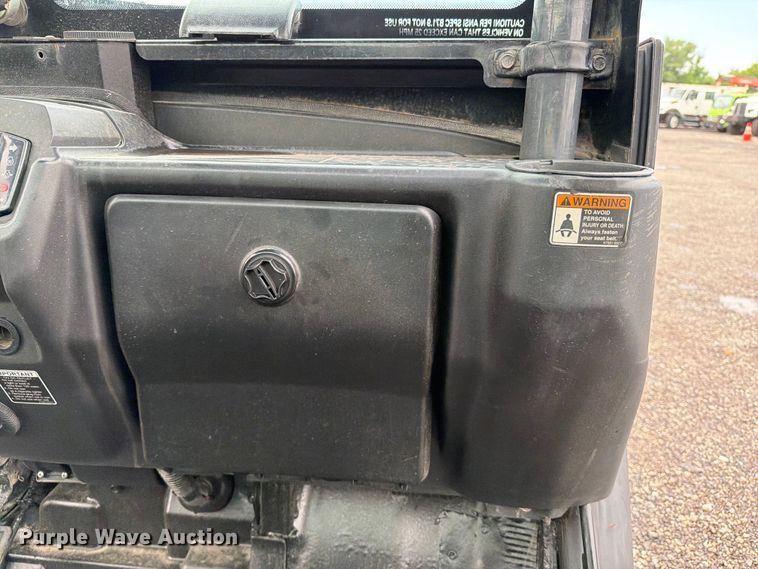 image for item EG9247 2014 Kubota RTV-X900 utility vehicle