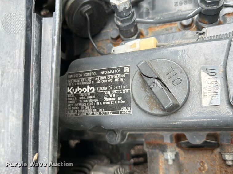 image for item EG9247 2014 Kubota RTV-X900 utility vehicle
