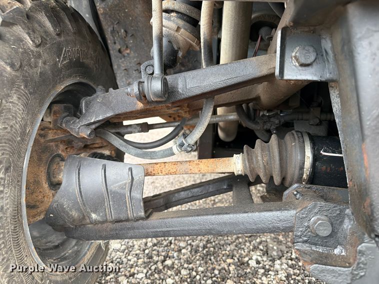 image for item EG9247 2014 Kubota RTV-X900 utility vehicle
