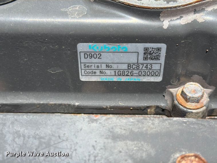 image for item EG9251 2011 Kubota RTV900 utility vehicle