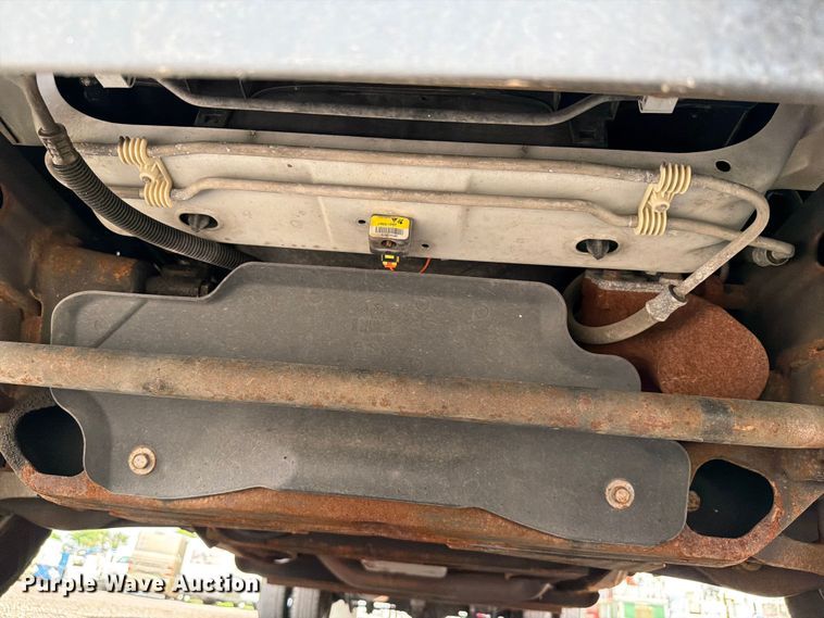 image for item EG9252 2015 Chevrolet Express 4500 refrigerated delivery truck