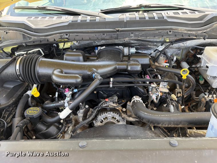 image for item EG9257 2019 Ford F550 Super Duty refrigerated delivery truck