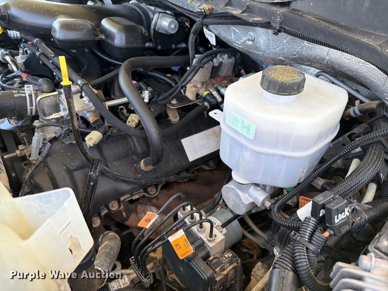 image for item EG9257 2019 Ford F550 Super Duty refrigerated delivery truck