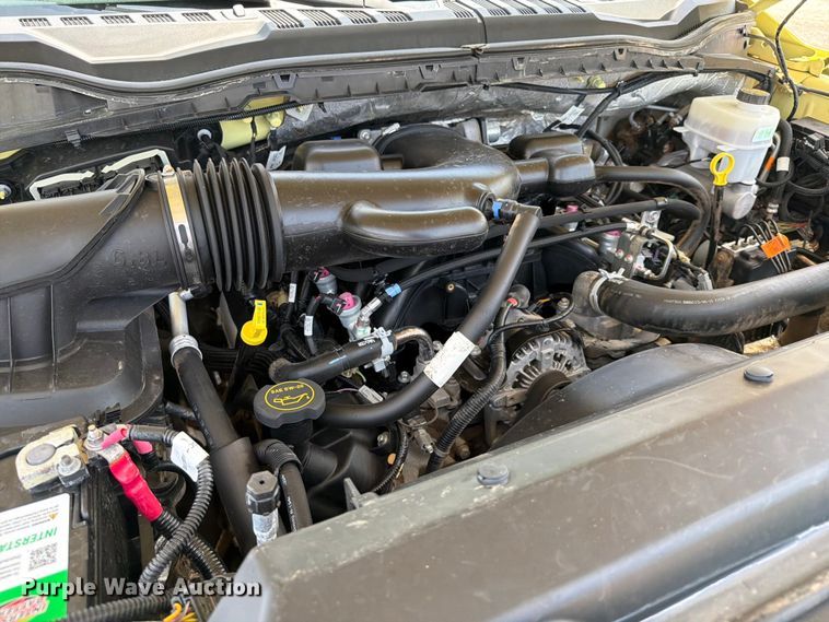 image for item EG9257 2019 Ford F550 Super Duty refrigerated delivery truck
