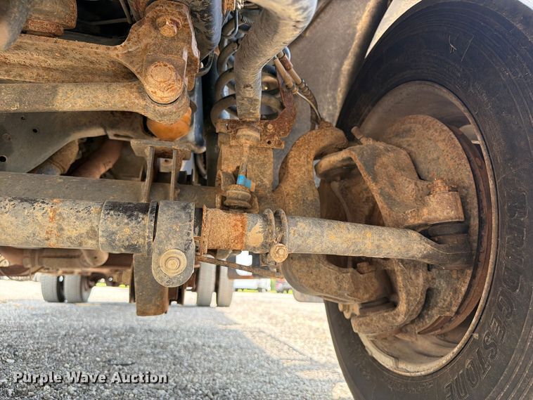 image for item EG9257 2019 Ford F550 Super Duty refrigerated delivery truck