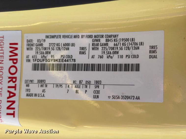 image for item EG9257 2019 Ford F550 Super Duty refrigerated delivery truck