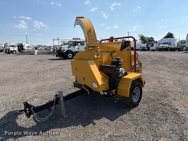 image for item EG9275 2022 Vermeer BC900XL wood chipper