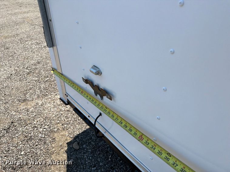 image for item EG9280 2005 Pace American RT8520TA2 enclosed cargo trailer