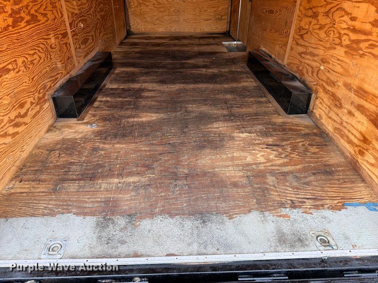 image for item EG9280 2005 Pace American RT8520TA2 enclosed cargo trailer