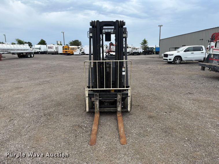 image for item EG9284 Yale GLC050RGNUAE084 forklift