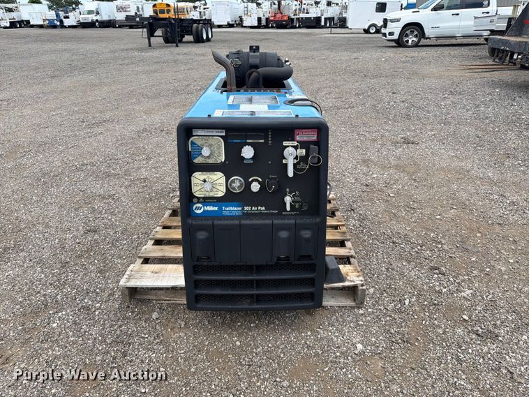 image for item EG9288 Miller Trailblazer 302 Air Pak welder/generator