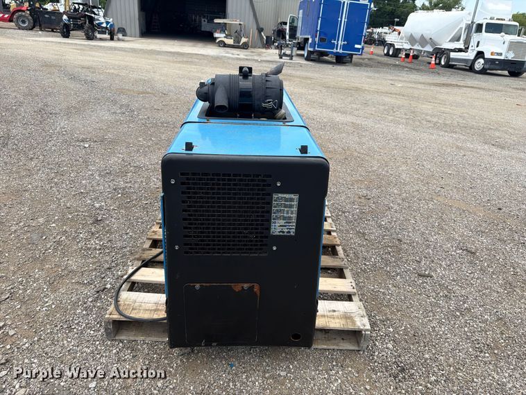 image for item EG9288 Miller Trailblazer 302 Air Pak welder/generator