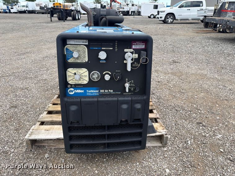 image for item EG9288 Miller Trailblazer 302 Air Pak welder/generator