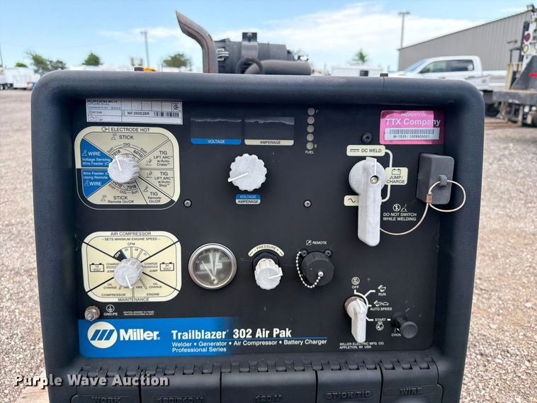 image for item EG9288 Miller Trailblazer 302 Air Pak welder/generator