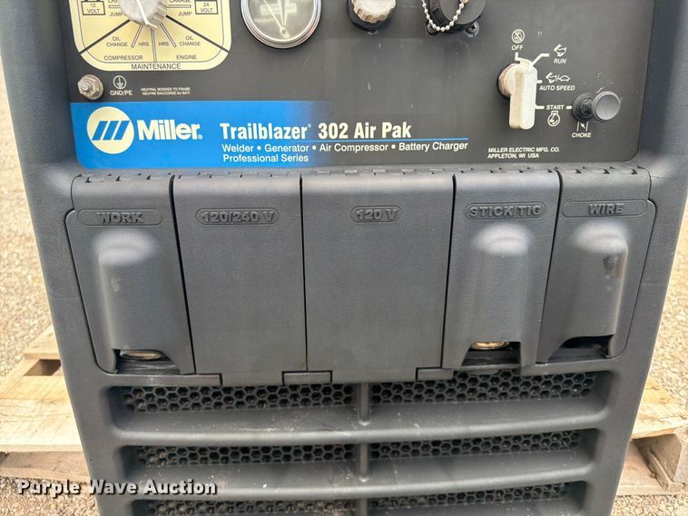 image for item EG9288 Miller Trailblazer 302 Air Pak welder/generator