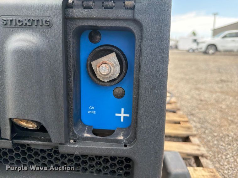 image for item EG9288 Miller Trailblazer 302 Air Pak welder/generator