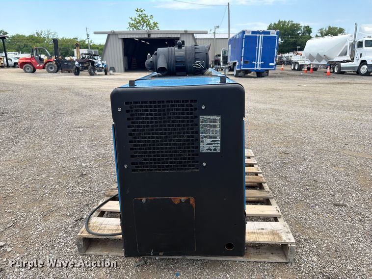 image for item EG9288 Miller Trailblazer 302 Air Pak welder/generator