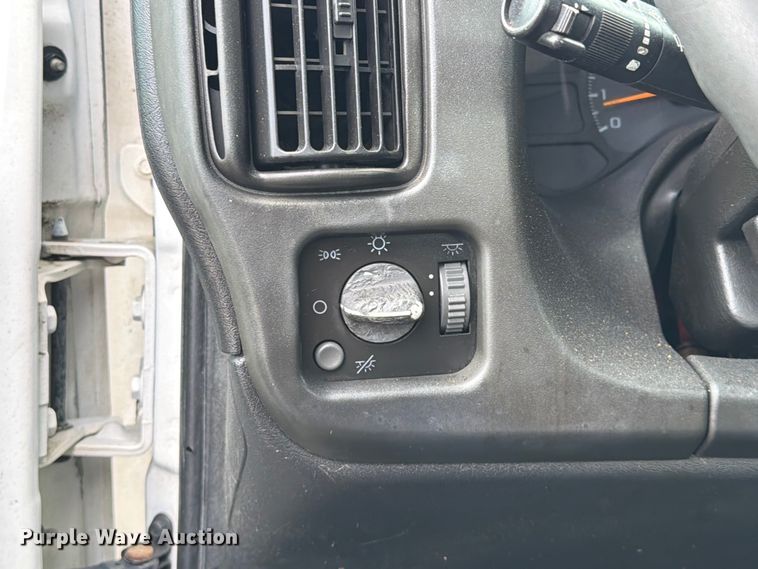 image for item EG9291 2008 GMC C7500 Propane delivery truck