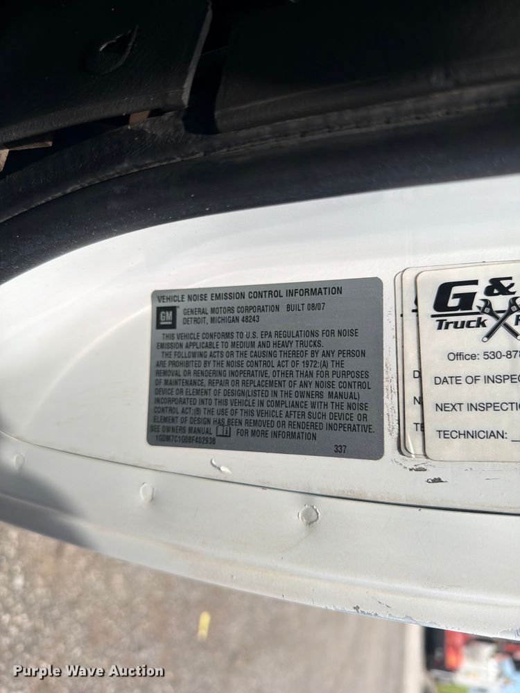 image for item EG9291 2008 GMC C7500 Propane delivery truck