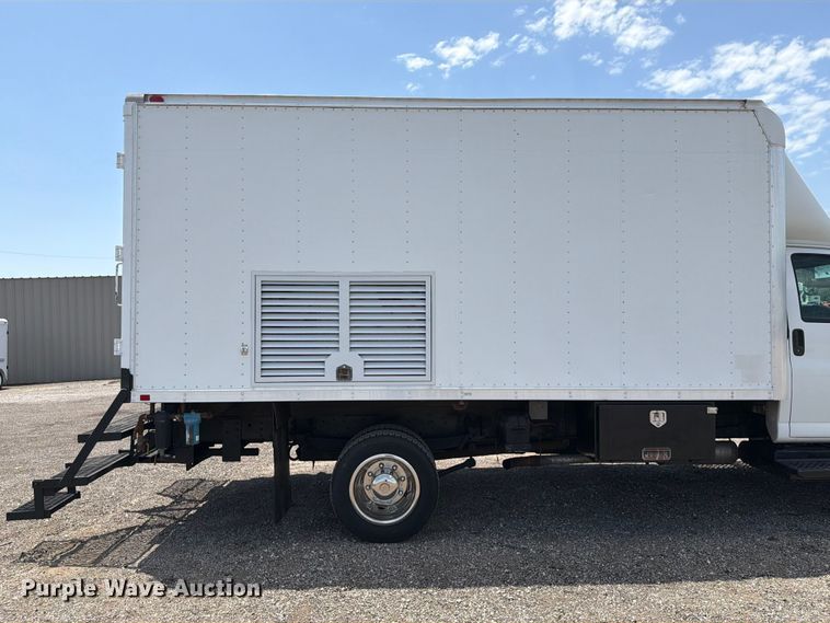 image for item EG9298 2006 GMC C5500 sewer inspection truck