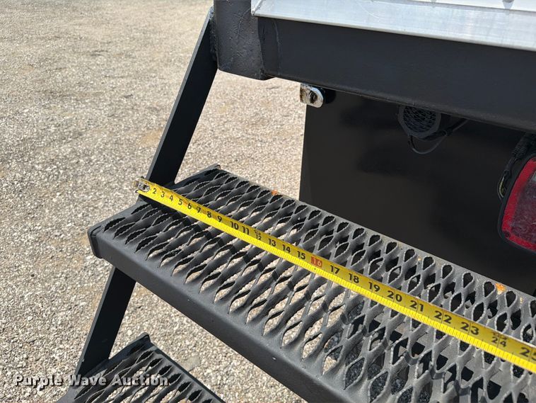 image for item EG9298 2006 GMC C5500 sewer inspection truck