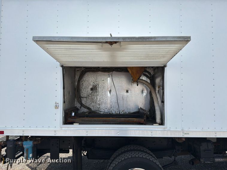image for item EG9298 2006 GMC C5500 sewer inspection truck