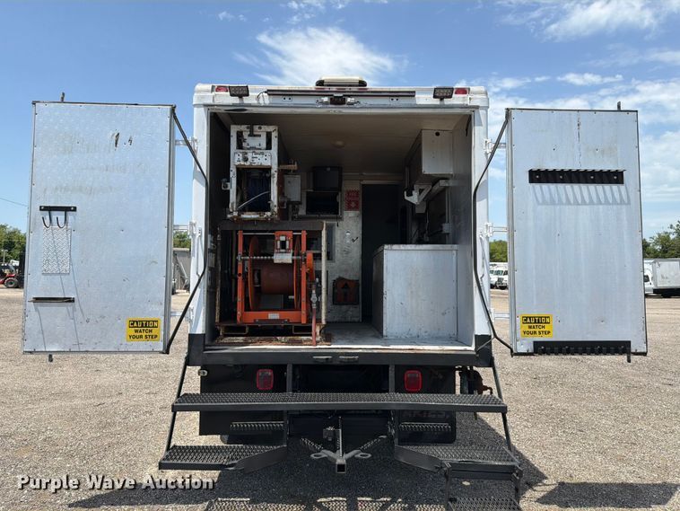 image for item EG9298 2006 GMC C5500 sewer inspection truck