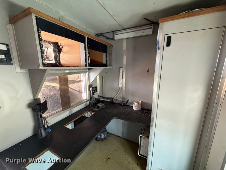 image for item EG9298 2006 GMC C5500 sewer inspection truck