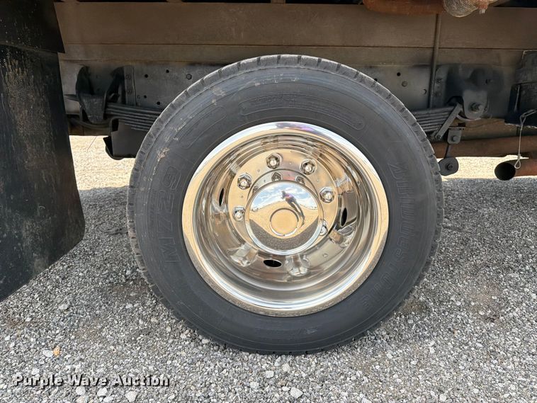 image for item EG9298 2006 GMC C5500 sewer inspection truck