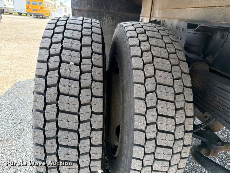 image for item EG9298 2006 GMC C5500 sewer inspection truck