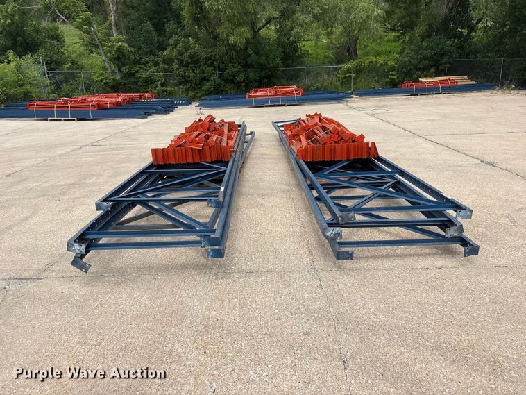 image for item EI5930 Pallet racking