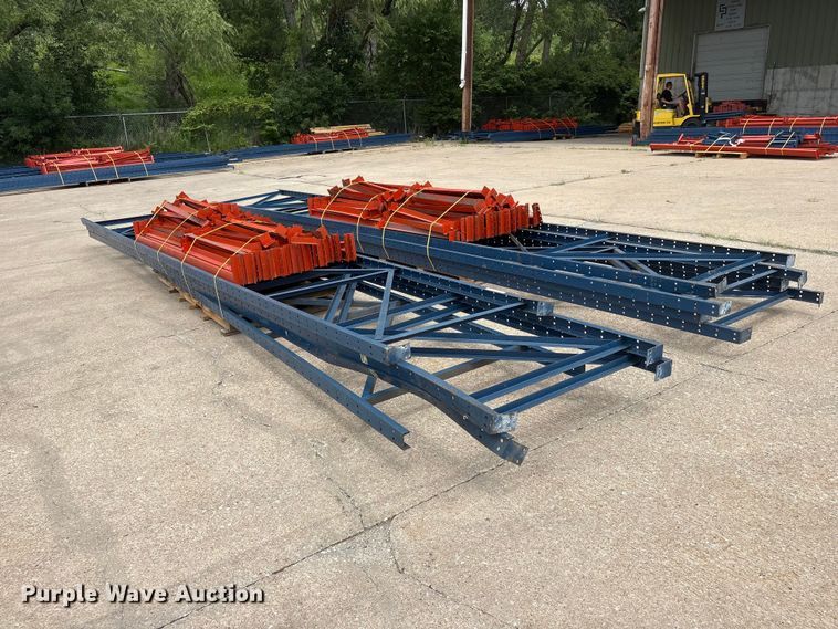 image for item EI5930 Pallet racking