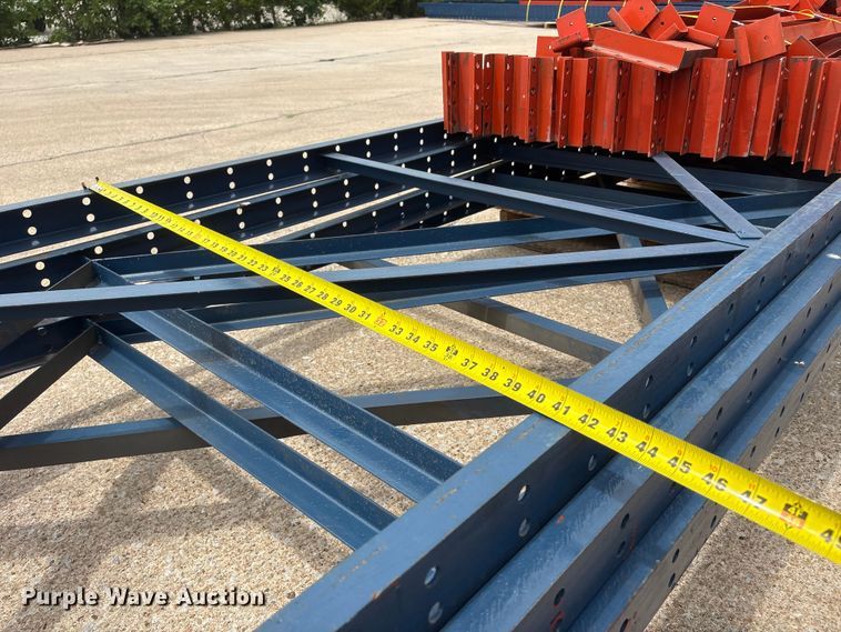 image for item EI5930 Pallet racking
