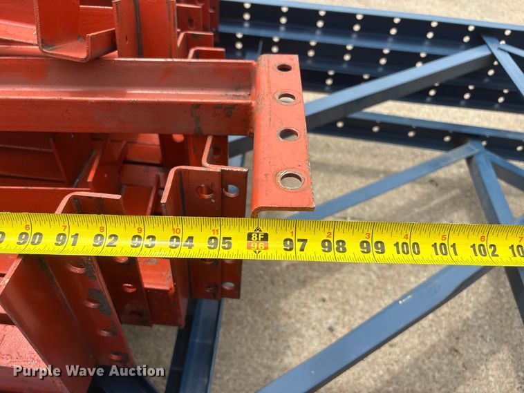image for item EI5930 Pallet racking