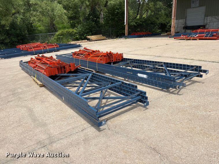image for item EI5931 Pallet racking