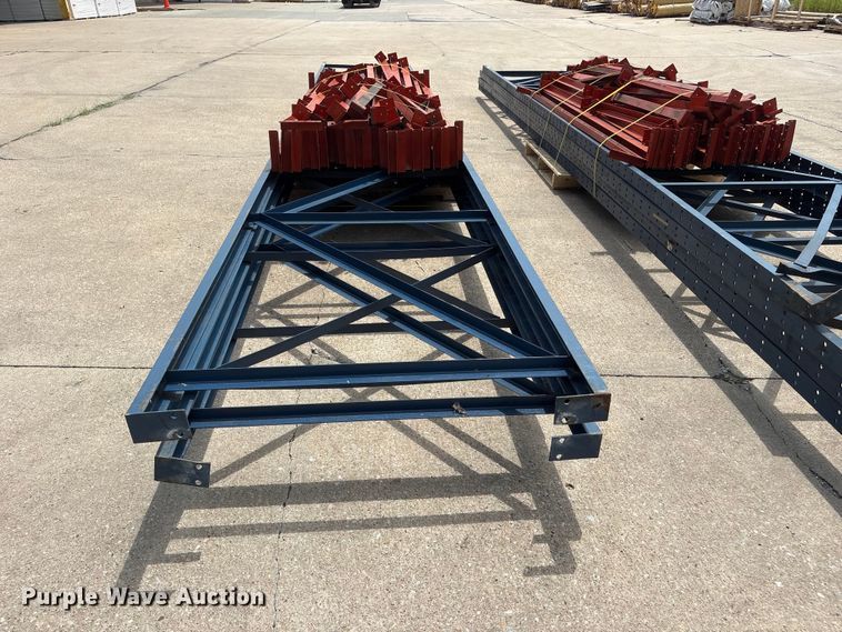 image for item EI5931 Pallet racking