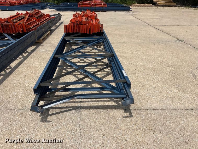 image for item EI5931 Pallet racking