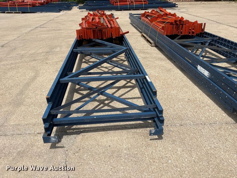 image for item EI5931 Pallet racking