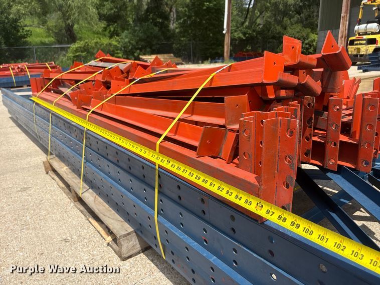 image for item EI5931 Pallet racking