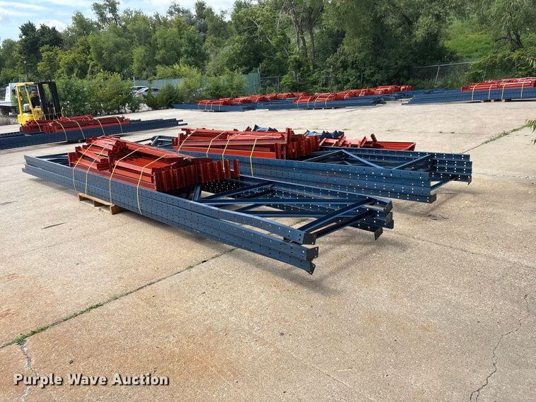 image for item EI5932 Pallet racking