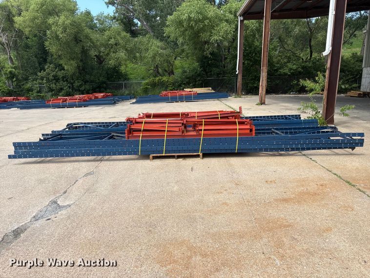 image for item EI5932 Pallet racking