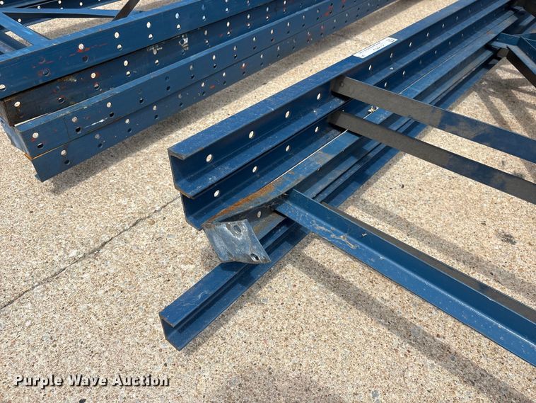 image for item EI5932 Pallet racking