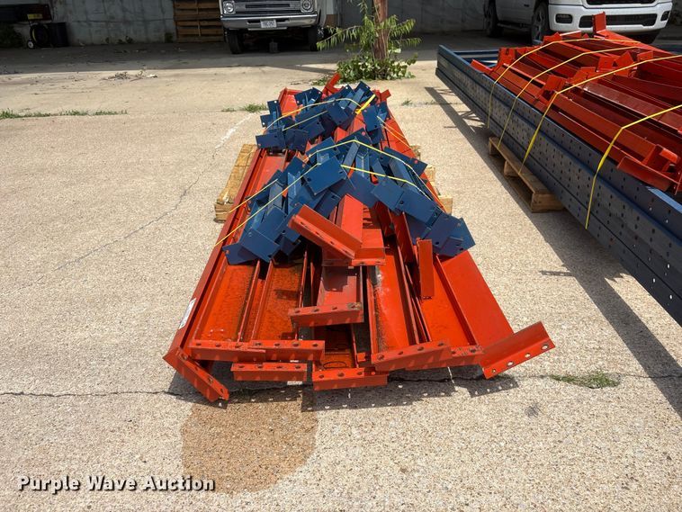 image for item EI5932 Pallet racking