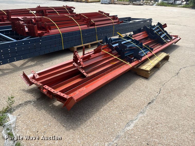 image for item EI5932 Pallet racking