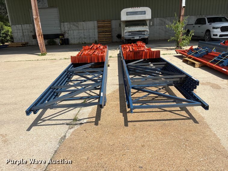 image for item EI5933 Pallet racking