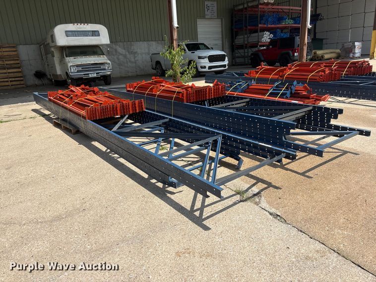 image for item EI5933 Pallet racking